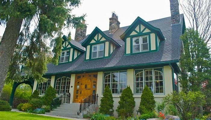 Green Gables Guest House Exterior